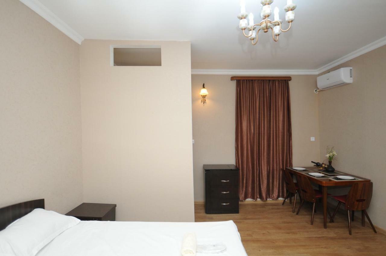 Shako'S Apartments Tbilisi Exterior photo
